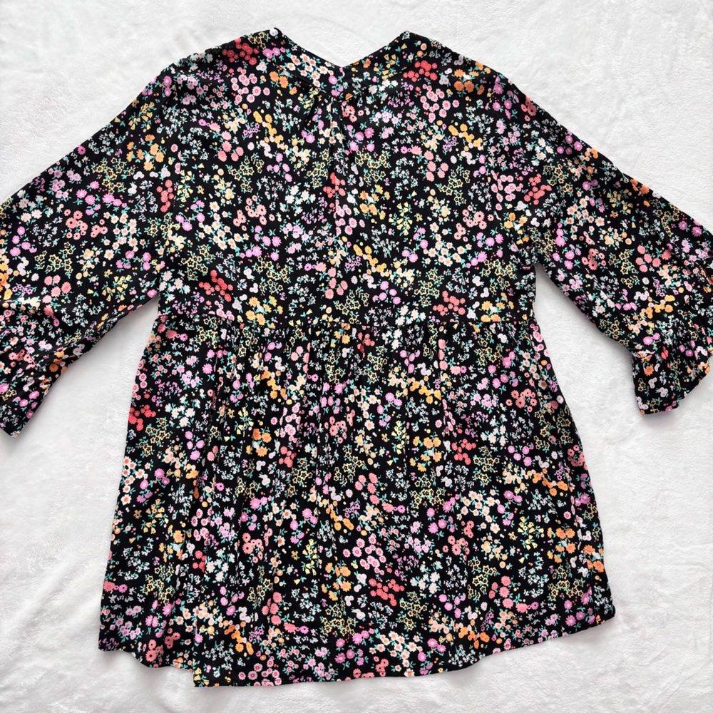 CHRISTIAN SIRIANO Boho 3/4 Sleeve Floral Tunic Top--EUC--M - Picture 13 of 16